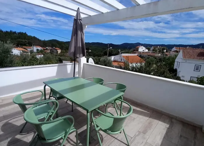 Refugio Abrunheiro Grande Holiday home