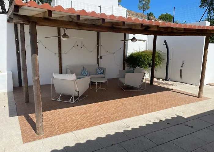 Refugio Abrunheiro Grande *